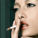 抽烟女郎